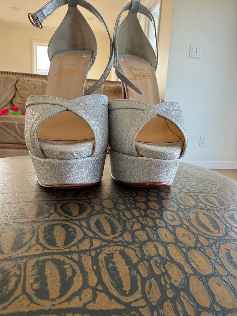 Christian Louboutin Glitter 150 Silver Pumps - Picture 8 of 17